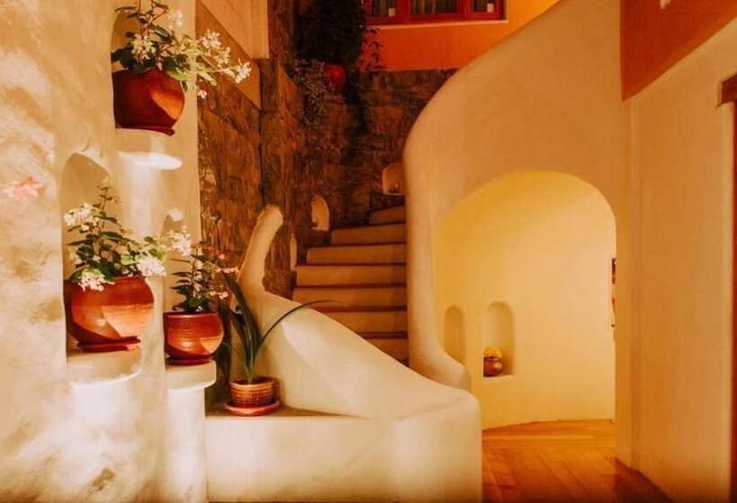 בית מלון כפרי Spa Mansion Santa Isabella