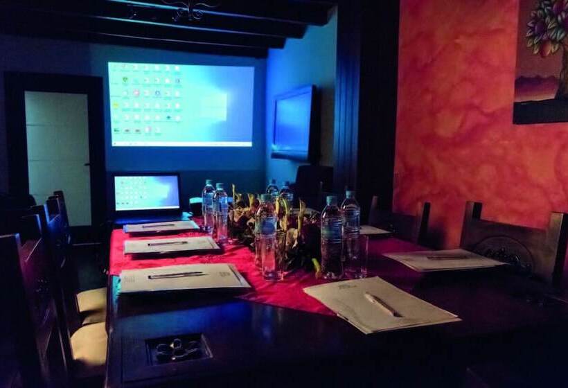 בית מלון כפרי Spa Mansion Santa Isabella