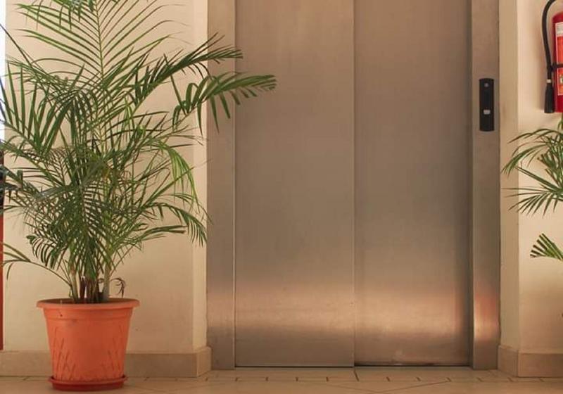 בית מלון כפרי Marina Banderas Suites