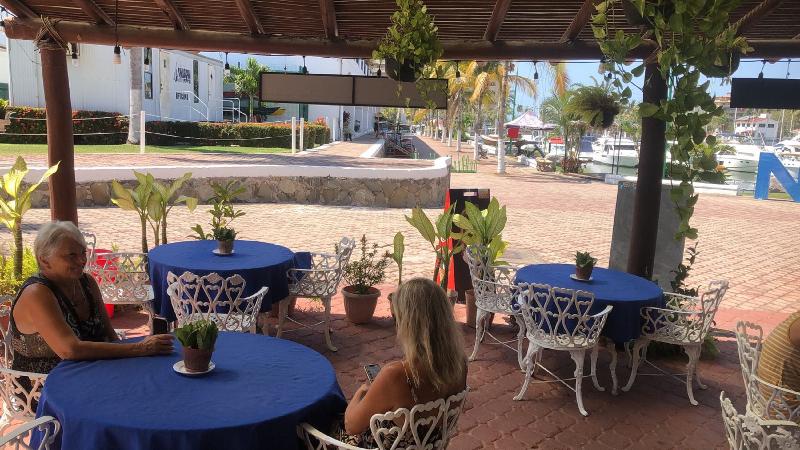 בית מלון כפרי Marina Banderas Suites