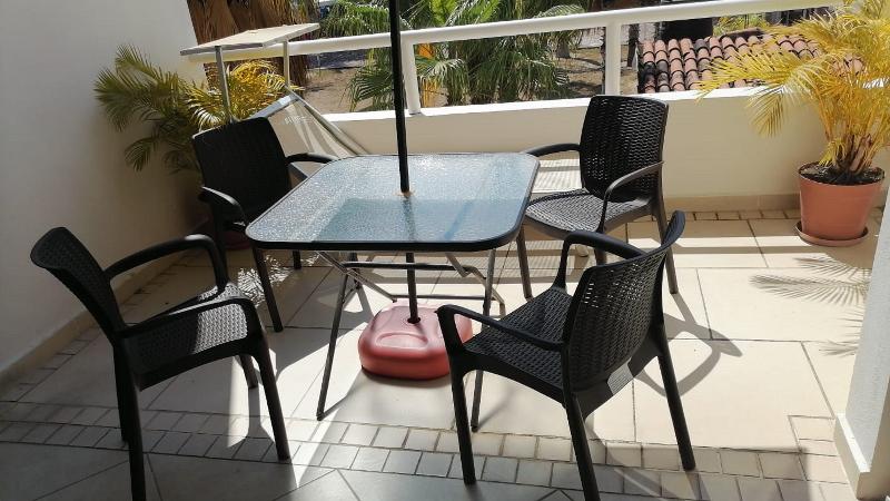 בית מלון כפרי Marina Banderas Suites