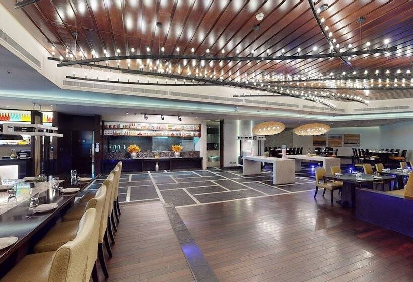 Marriott Hotel Al Jaddaf, Dubai