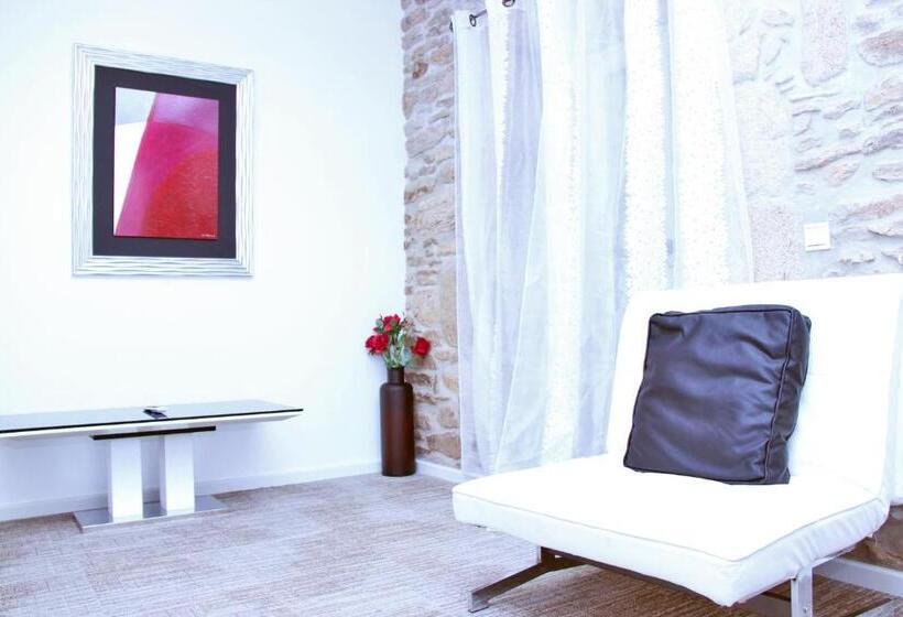 فندق Montenegro Compostela