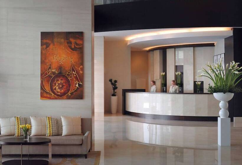 Mövenpick Hotel Jumeirah Lakes Towers Dubai