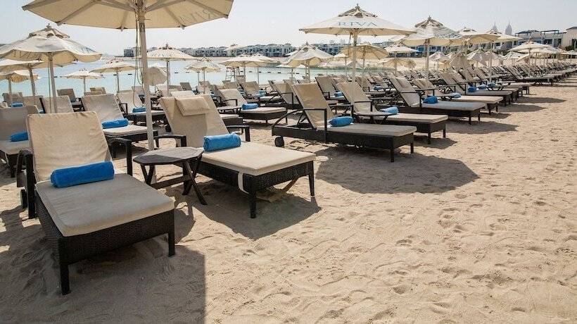 Mövenpick Hotel Jumeirah Lakes Towers Dubai