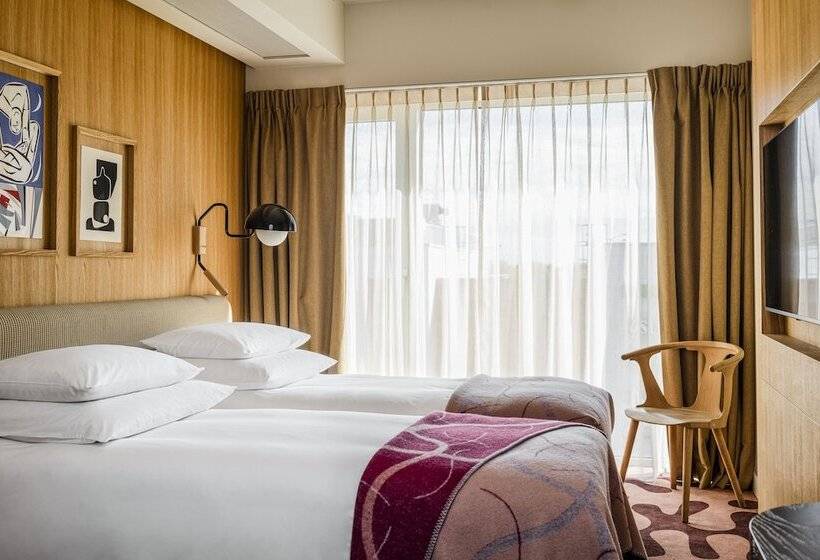 ホテル Puro Krakow Stare Miasto