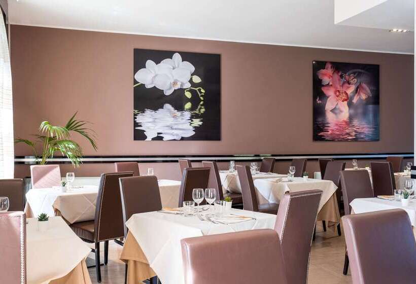 Quality Hotel Green Palace