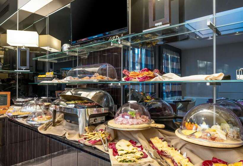 Quality Hotel Green Palace