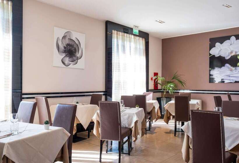 Quality Hotel Green Palace