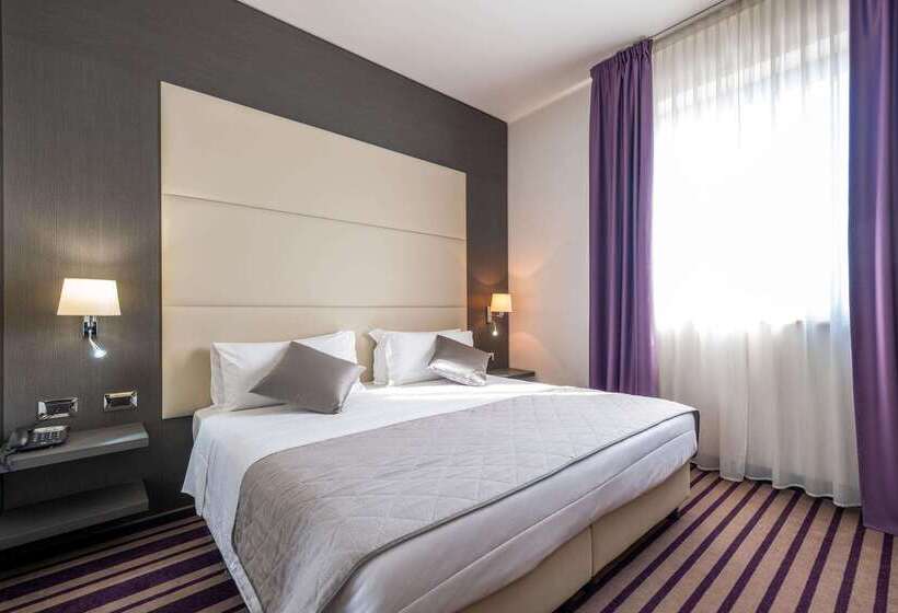 Quality Hotel Green Palace