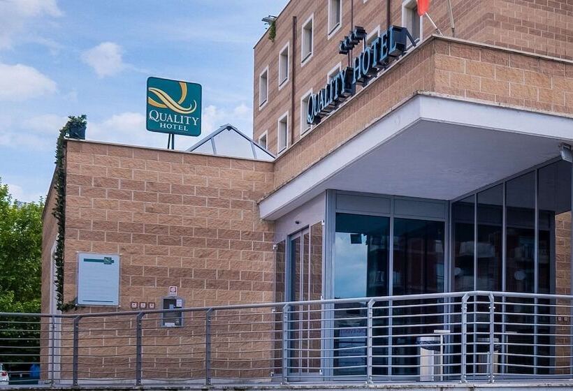 Quality Hotel Green Palace