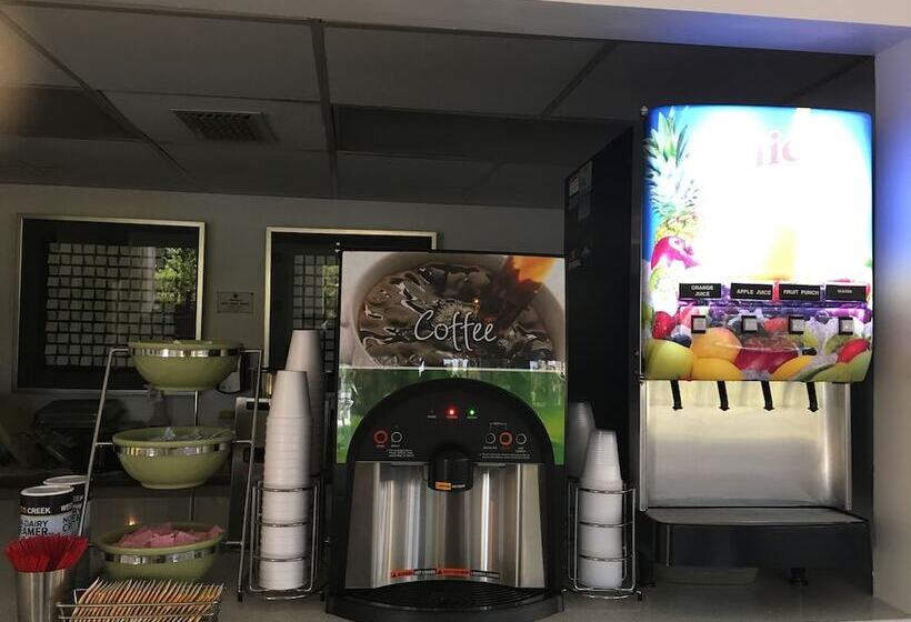 فندق Quality Inn Clermont West Kissimmee