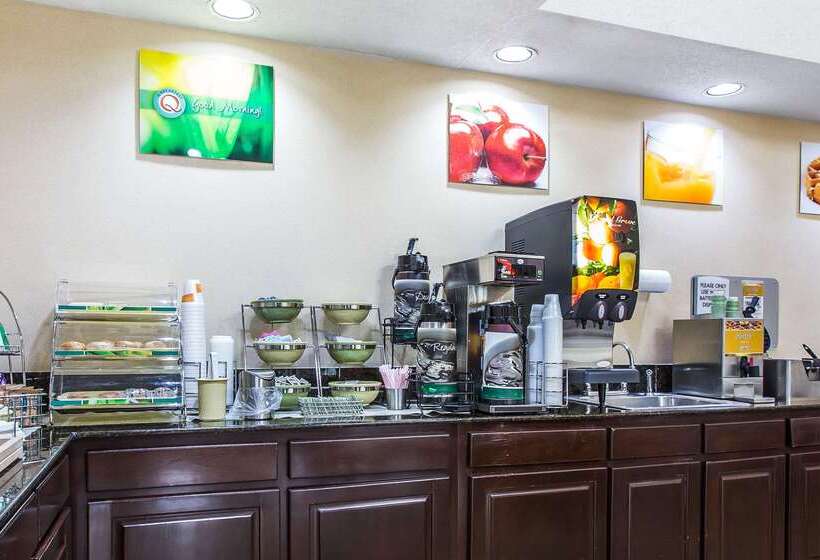 فندق Quality Inn