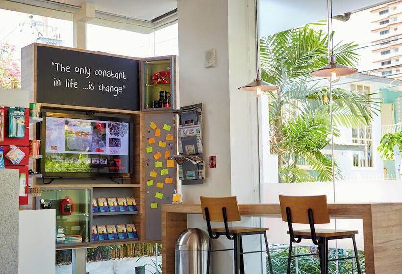 酒店 Red Planet Bangkok Asoke   Sha Extra Plus