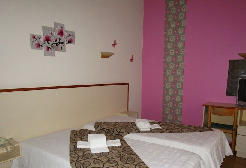 호텔 Residencial Pimenta