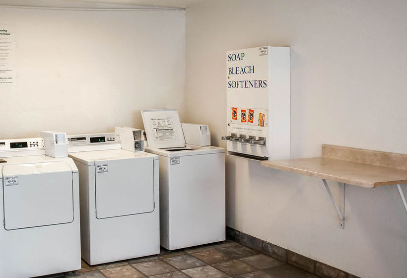 בית מלון כפרי Extend A Suites Albuquerque West