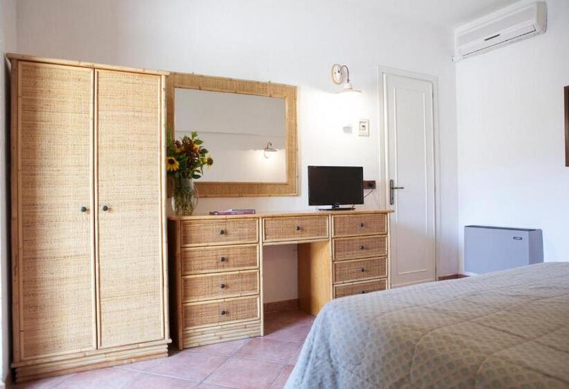 هتل روستایی Country House Tre Esse