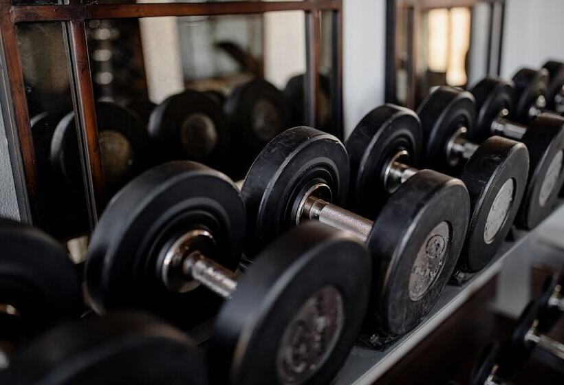 فندق Sagecliffe Resort & Spa