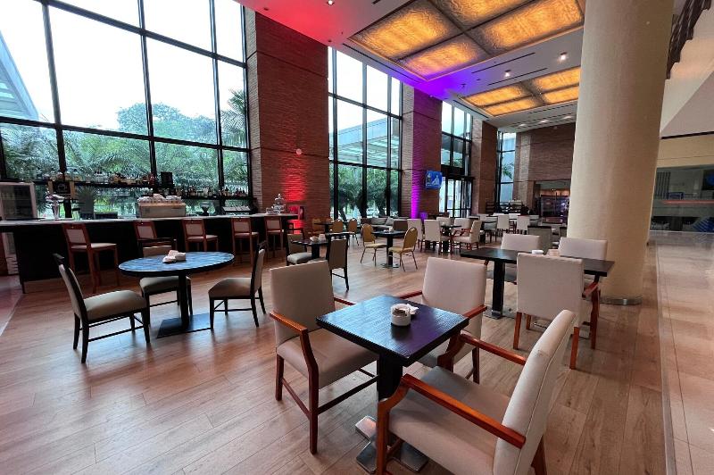 Отель Sheraton Tucuman