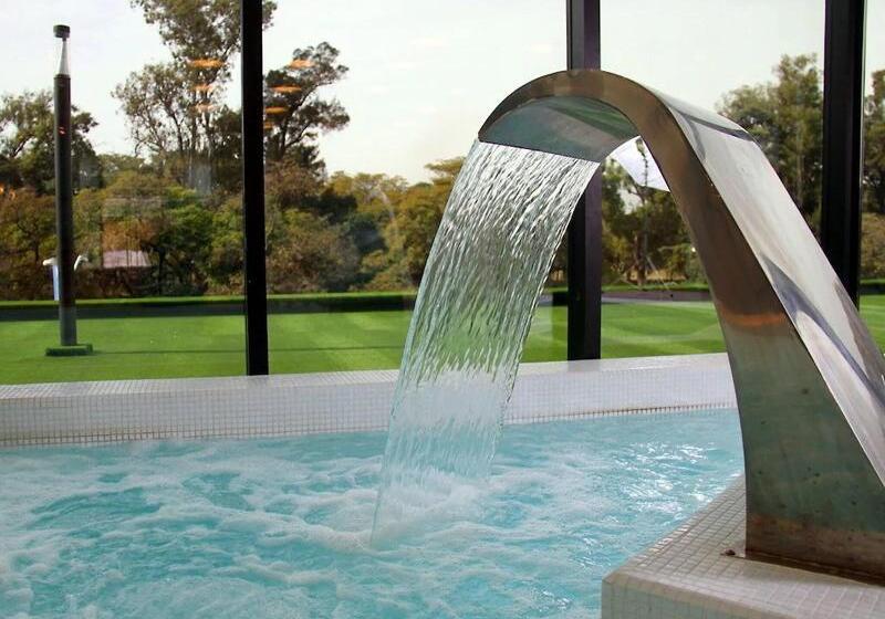 هتل Sheraton Tucuman