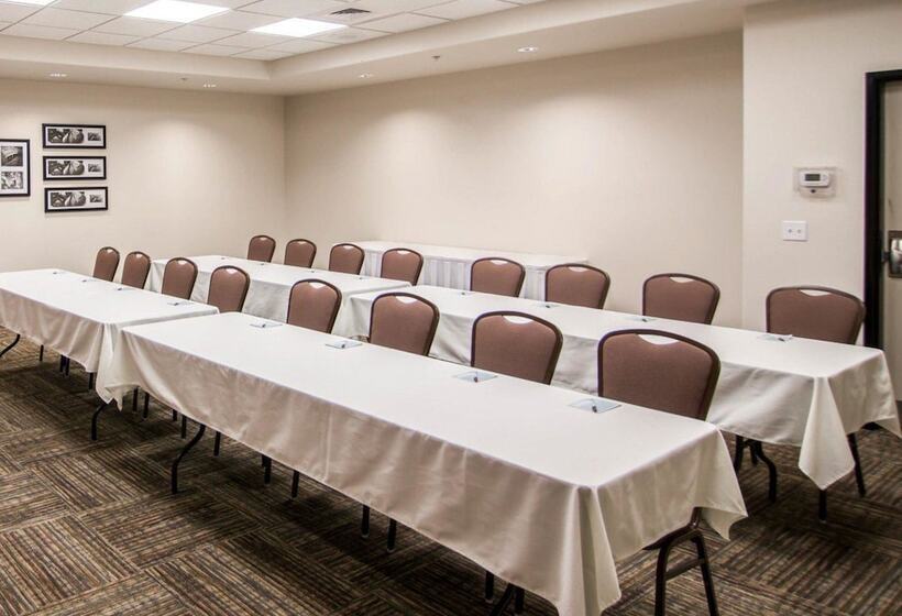 فندق Sleep Inn & Suites Garden City