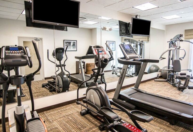 فندق Sleep Inn & Suites Garden City