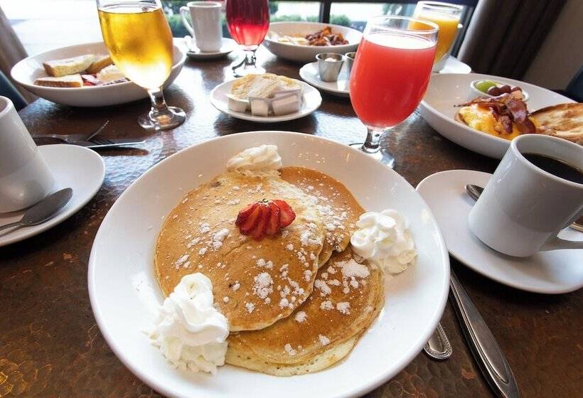 Отель The Mosey Buffalo Williamsville, Tapestry Collection By Hilton