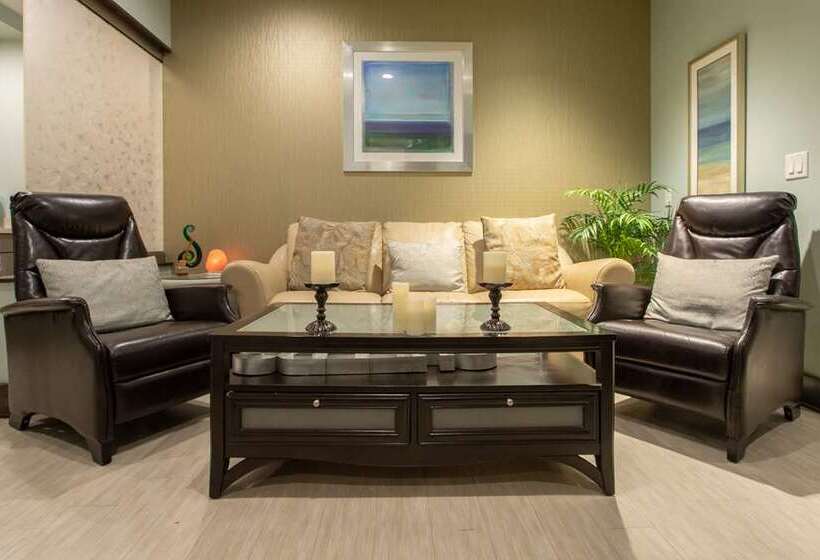 Отель The Mosey Buffalo Williamsville, Tapestry Collection By Hilton