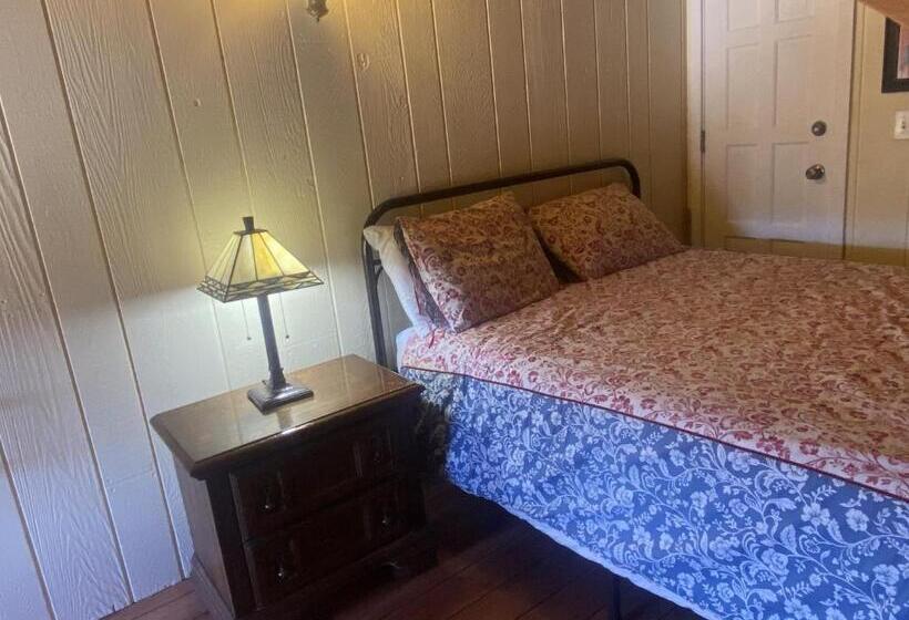 Отель The Viking Lodge Downtown Winter Park Colorado