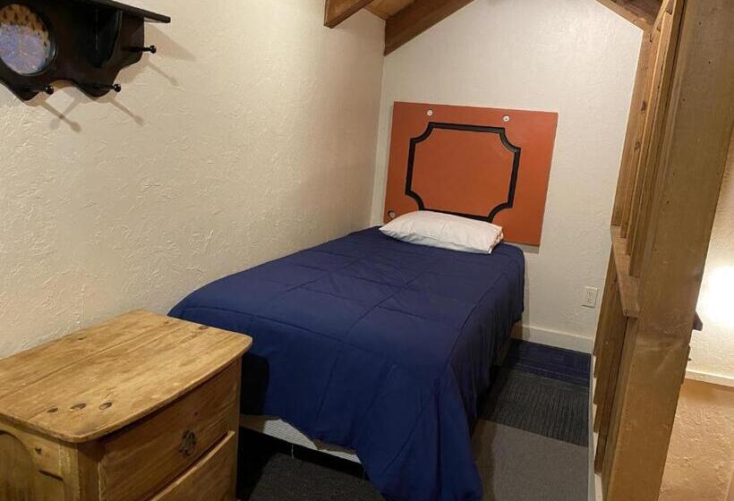 Отель The Viking Lodge Downtown Winter Park Colorado