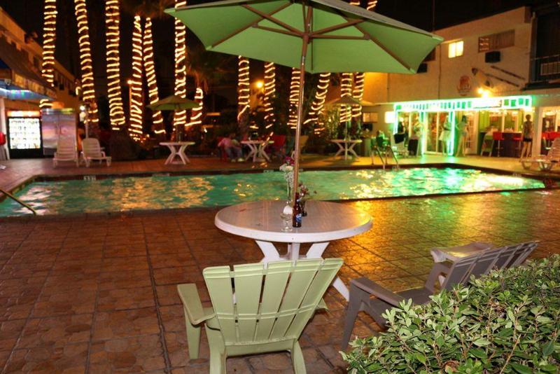 Tradewinds Hotel Lax Airport