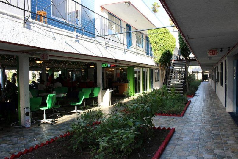 Tradewinds Hotel Lax Airport