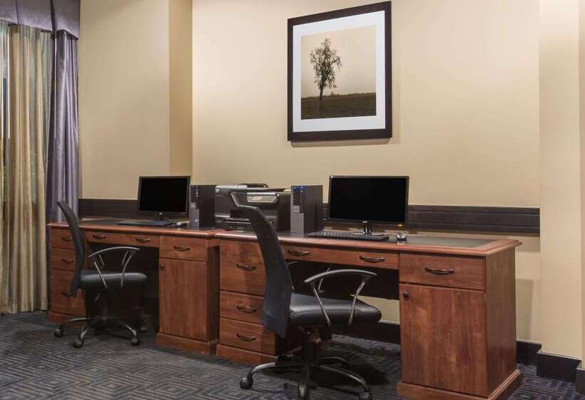 ホテル Wyndham Garden Texarkana