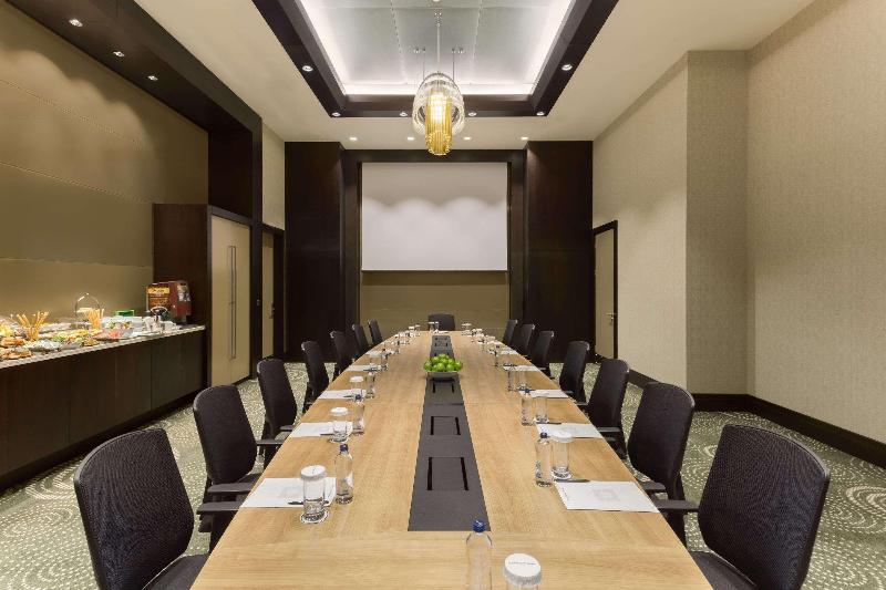 ホテル Wyndham Grand Istanbul Europe