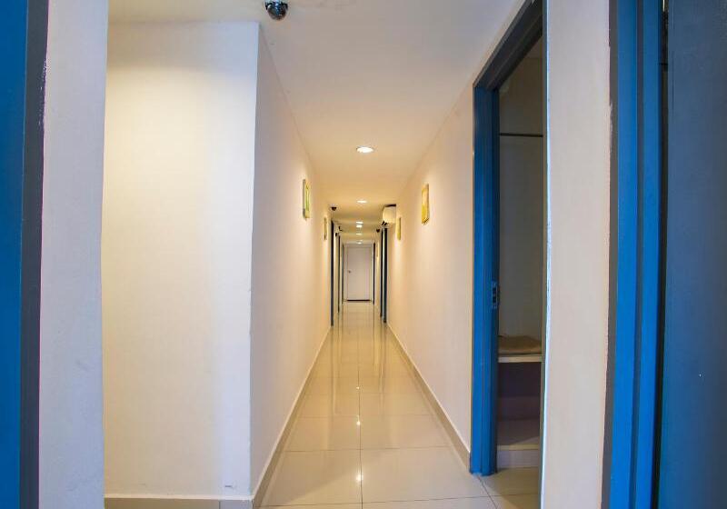 酒店 Swing & Pillows   Kajang Selangor