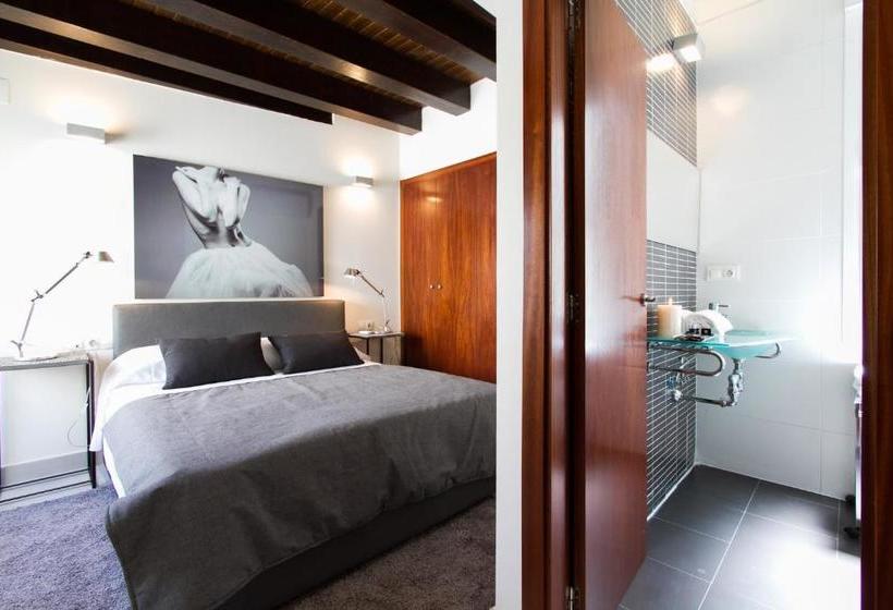 Like Apartments Negrito