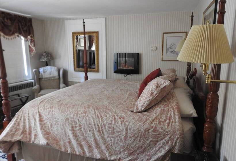 Magnolia Manor B&b Inn