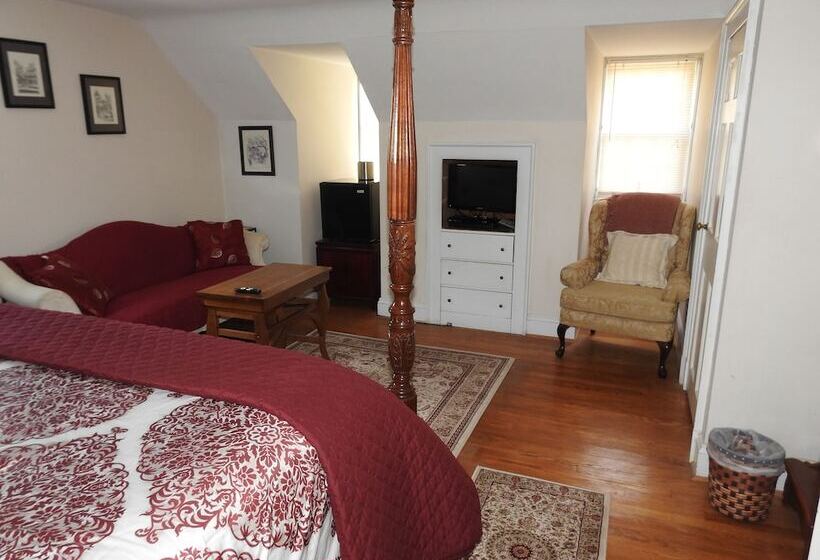 Magnolia Manor B&b Inn