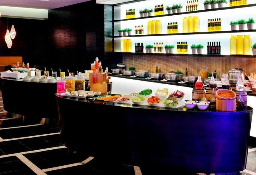 Marriott Executive Apartments Al Jaddaf, Dubai