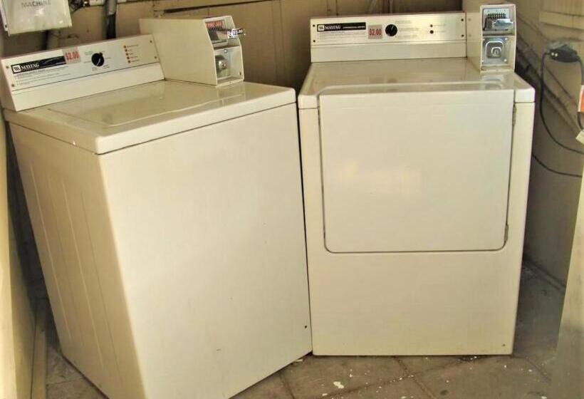 מוטל Budget Inn Conway