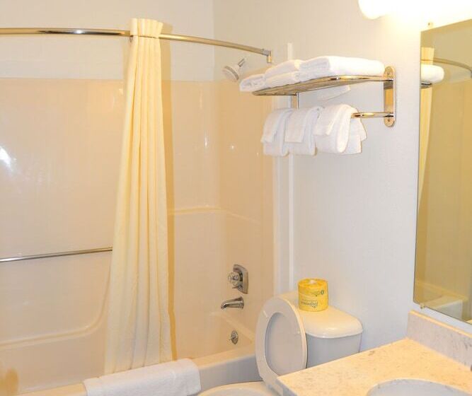 فندق على الطريق Budget Inn Express