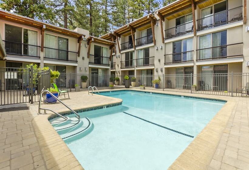 Мотель Firelite Lodge