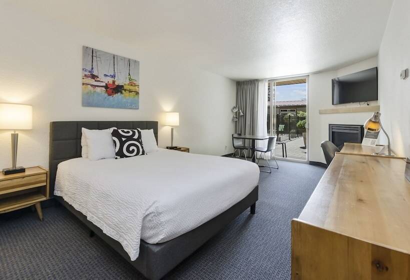 Мотель Firelite Lodge