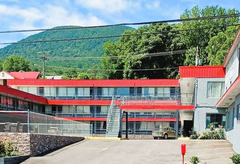 فندق على الطريق Holiday Lodge Virginia