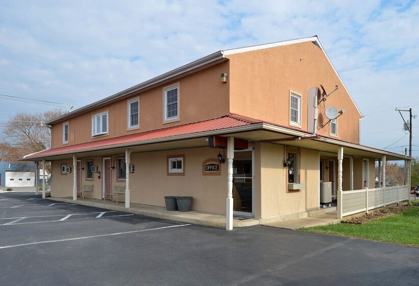 モーテル Red Carpet Inn Ronks