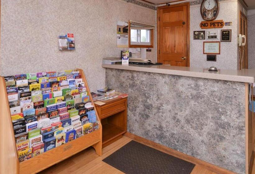 モーテル Red Carpet Inn Ronks