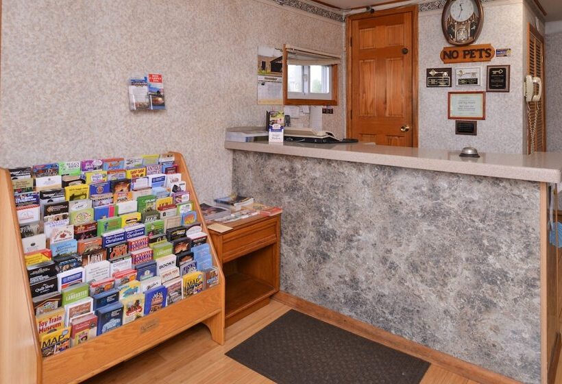 モーテル Red Carpet Inn Ronks