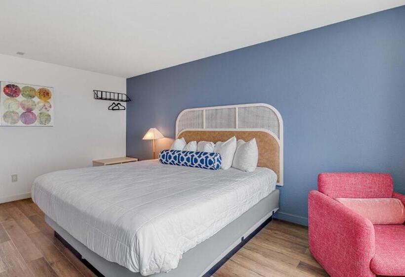 汽车旅馆  Seagull Beachfront Inn