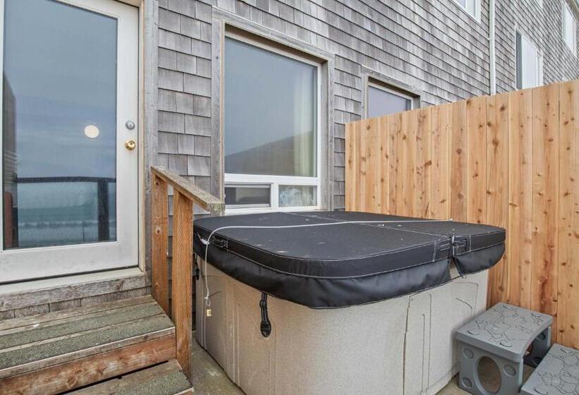 汽车旅馆  Seagull Beachfront Inn