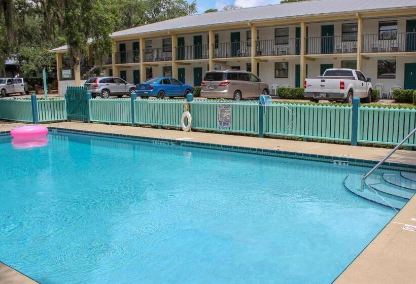 فندق على الطريق Steinhatchee River Inn And Marina